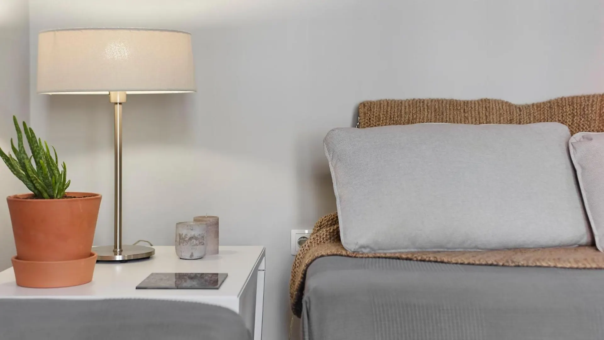Bright Bright A Central Apartment With Balcony Thessaloniki